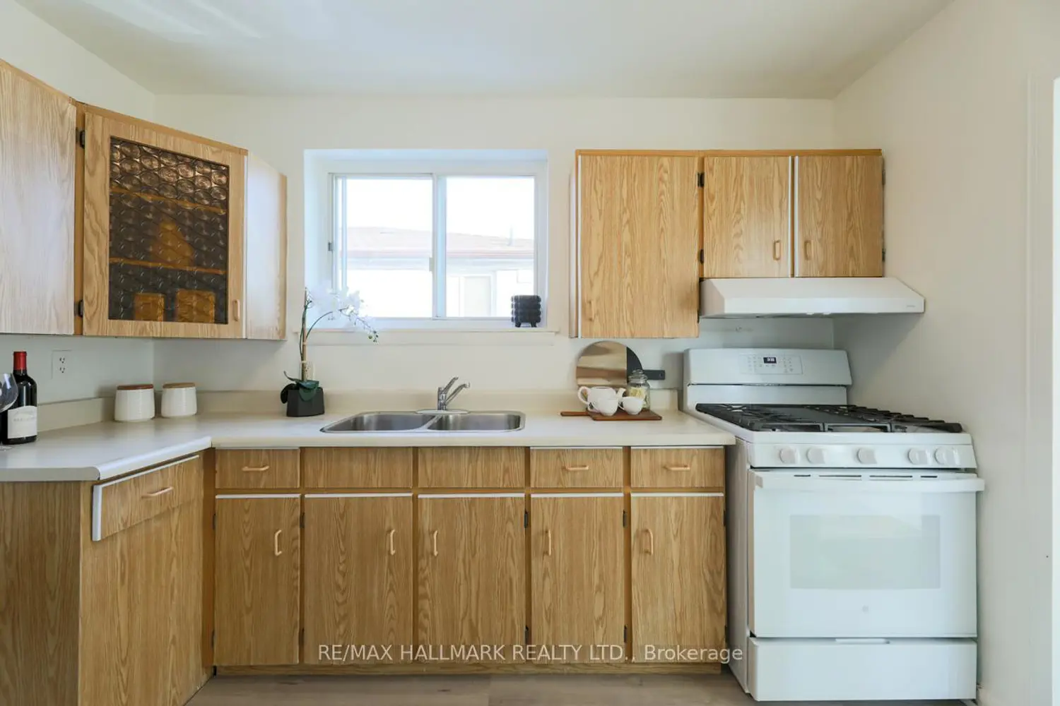 152 Santamonica Boulevard photo 5