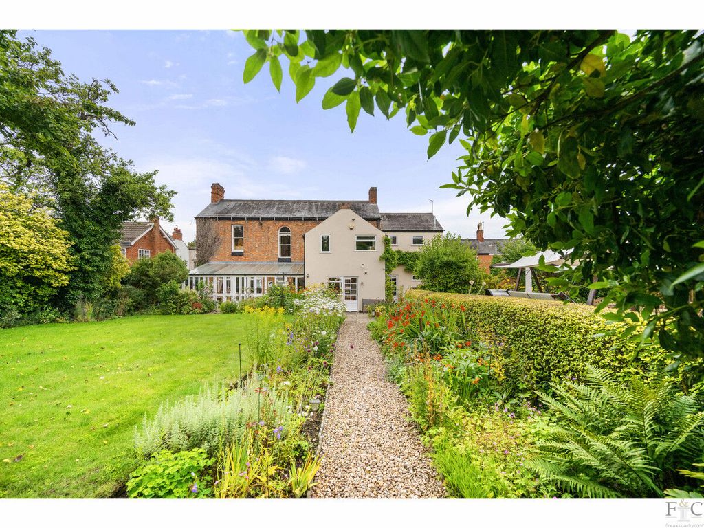 4 bed detached house for saleMain Street, Leire LE17