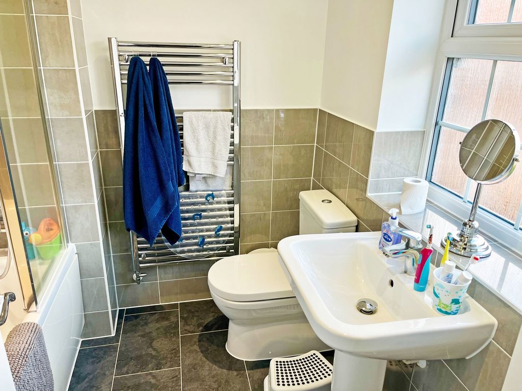 Additional image 18 of 4 bed detached house for saleGreen Hedge Lane, Leicester LE7