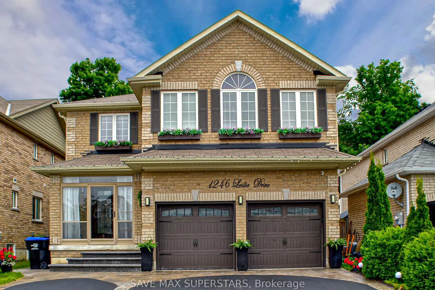 1246 Leslie Drive