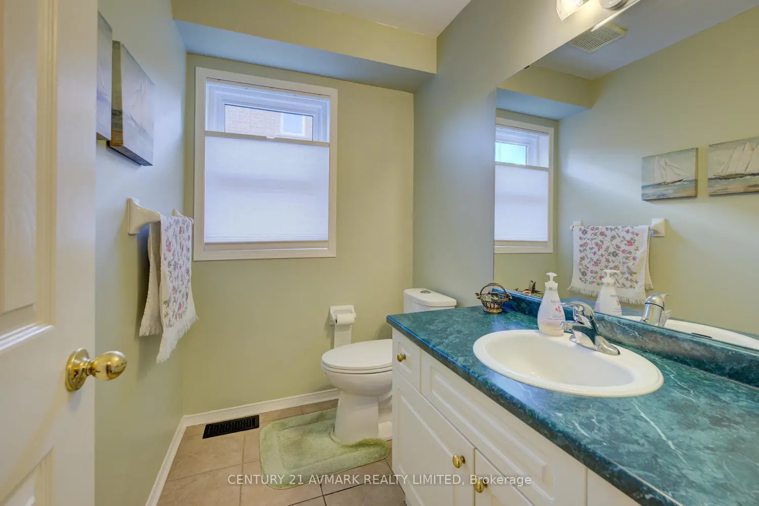 Additional image 3 of 4893 Northgate Crescent
