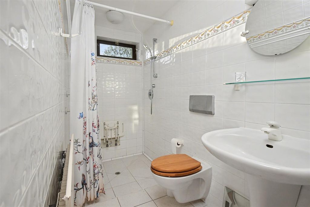 Additional image 38 of 4 bed barn conversion for saleLE16, High Street, Great Easton, Market Harborough
