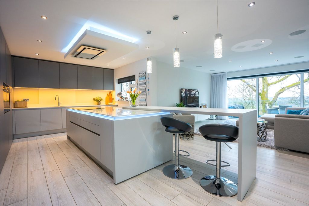 Additional image 6 of 5 bed detached house for salePark Homer Drive, Wimborne, Dorset BH21