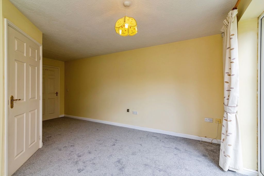 Additional image 13 of 2 bed flat for saleMoor Lane, Bingham, Nottingham NG13