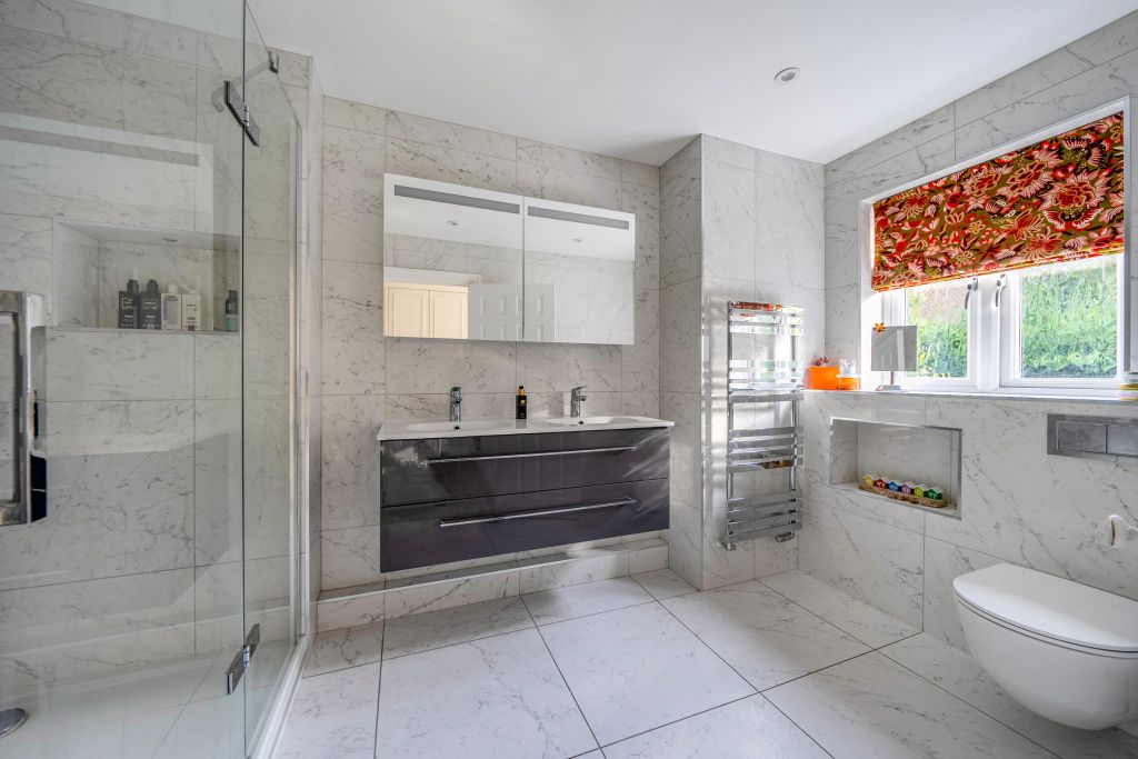 Additional image 16 of 5 bed detached house for saleHale End, Hook Heath, Woking GU22