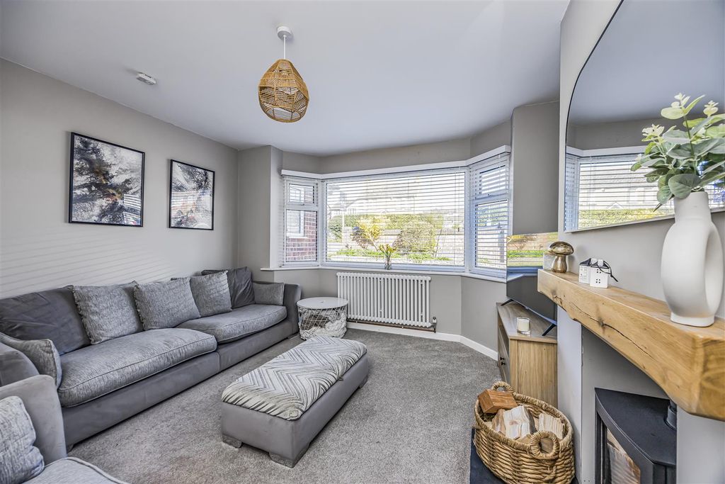 Additional image 4 of 3 bed semi-detached house for salePortsview Avenue, Portchester PO16