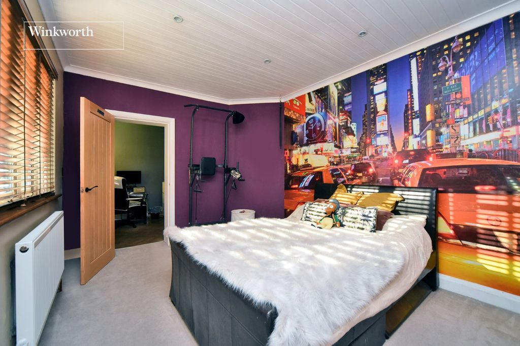Additional image 15 of 4 bed detached house for saleKingsmead Avenue, Worcester Park KT4