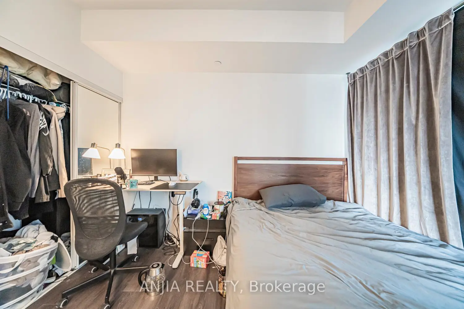 Additional image 19 of 70 Temperance Street 1511