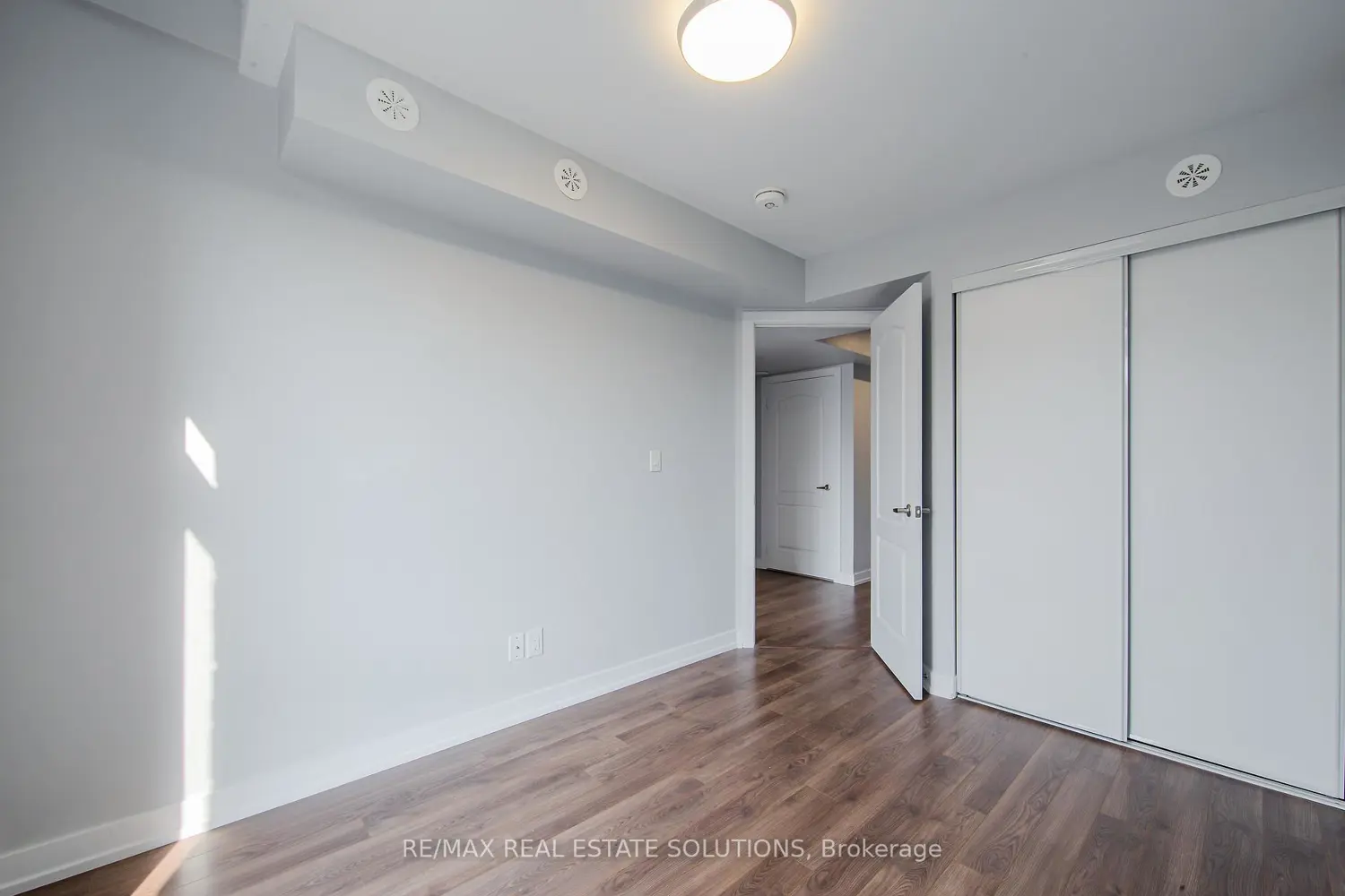 Additional image 13 of 30 Dunsheath Way 512