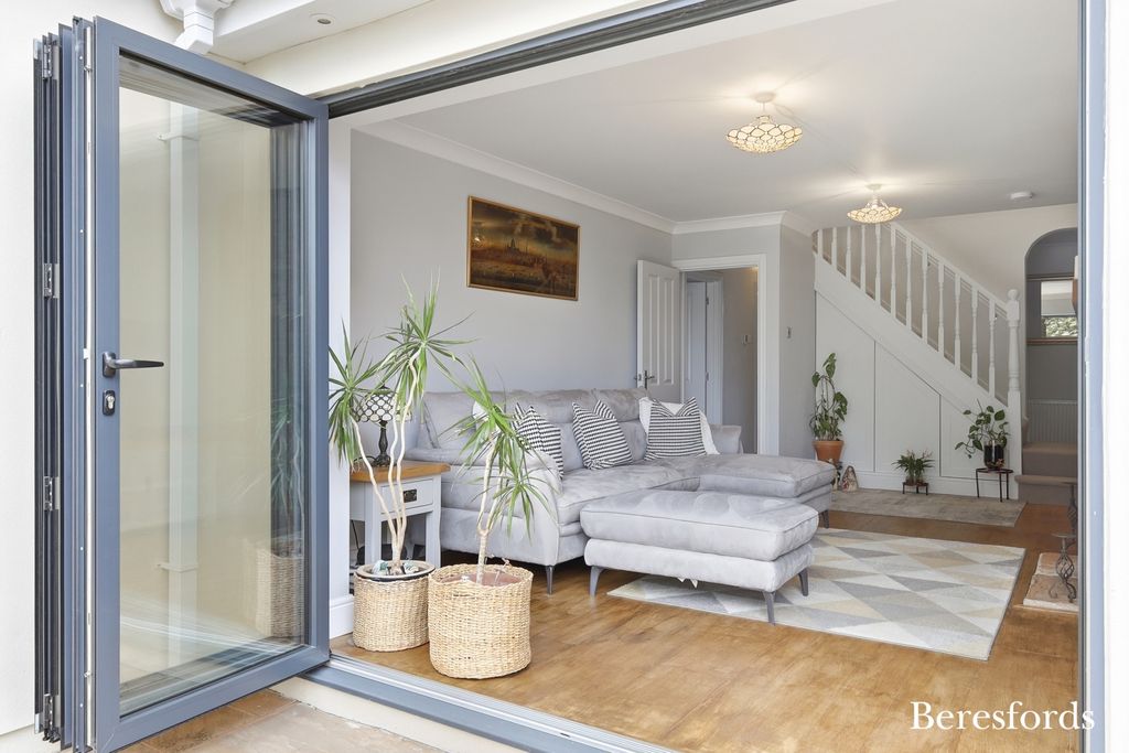 Additional image 17 of 4 bed detached house for saleLindon Road, Wickford SS11