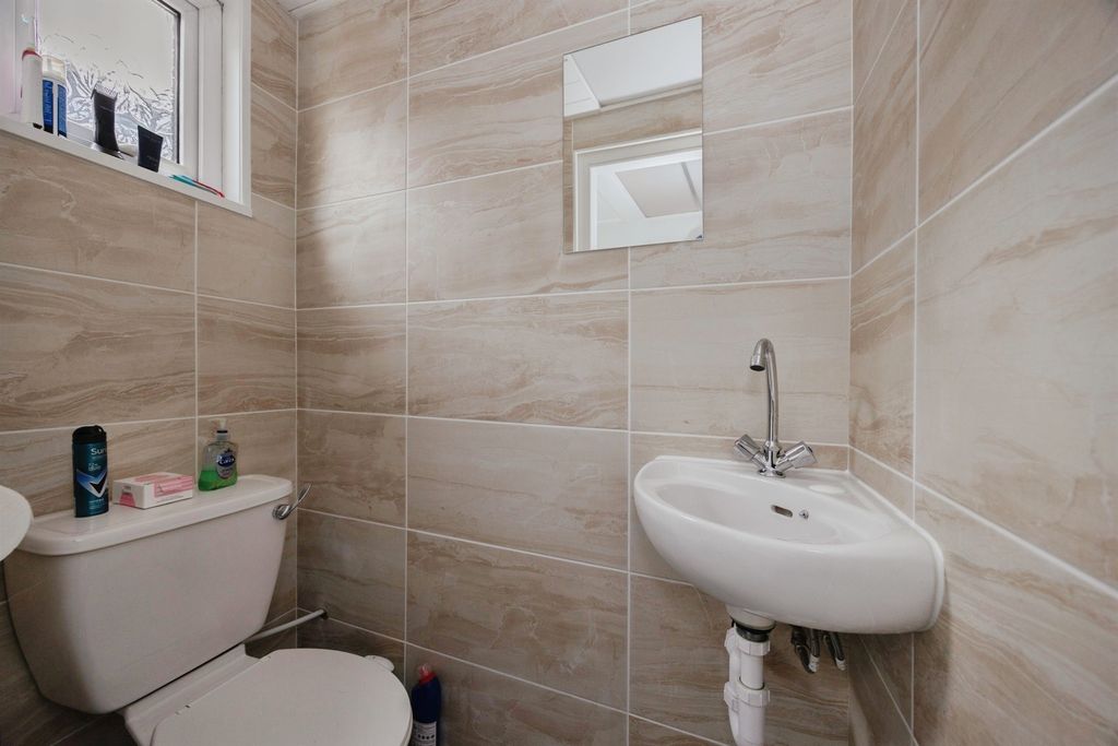 Additional image 15 of 1 bed flat for saleCopnor Road, Portsmouth PO3