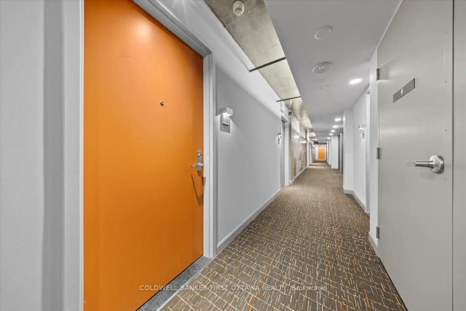 105 Champagne Avenue 2308 photo 2