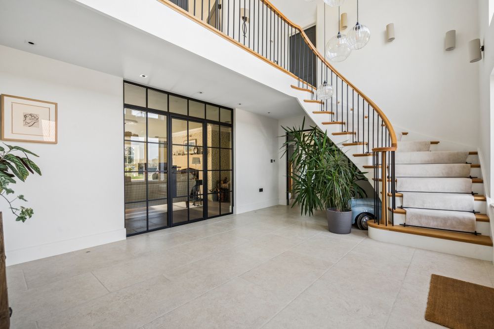 Additional image 11 of 6 bed detached house for saleThe Vale, Wokingham RG40