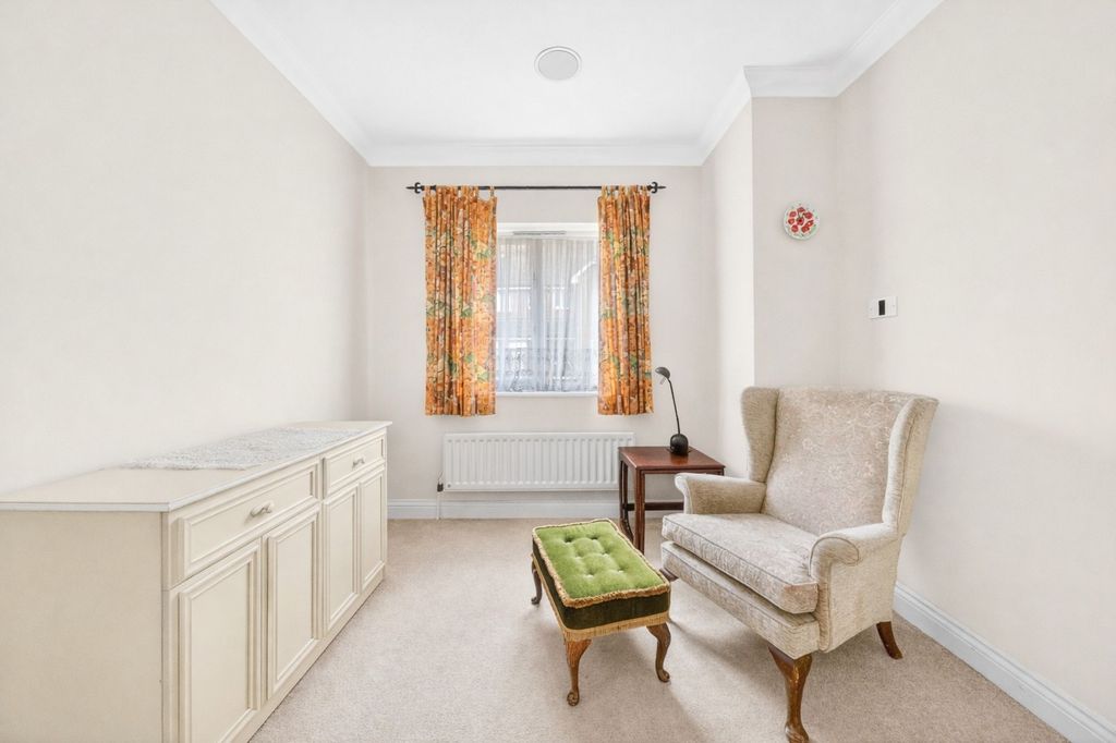 Additional image 29 of 5 bed detached house for saleCampion Gardens, Woodford Green IG8