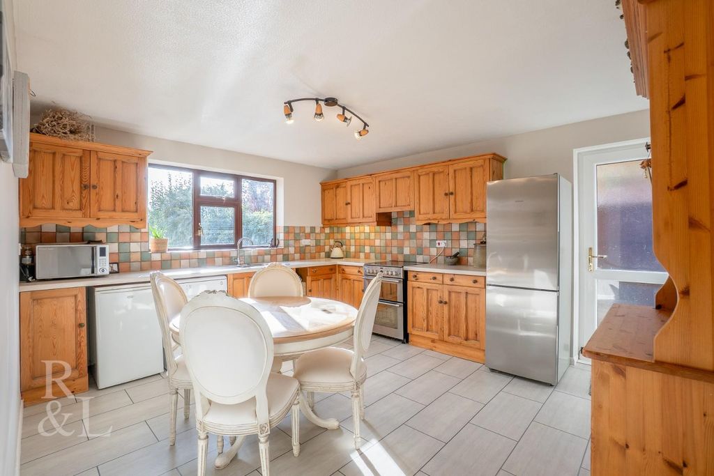 Additional image 6 of 4 bed detached house for saleNewbold Road, Barlestone, Nuneaton CV13
