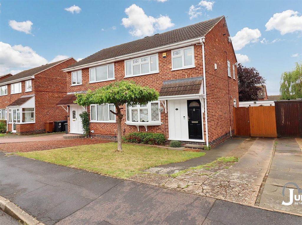 3 bed semi-detached house for saleFarr Wood Close, Groby, Leicester LE6