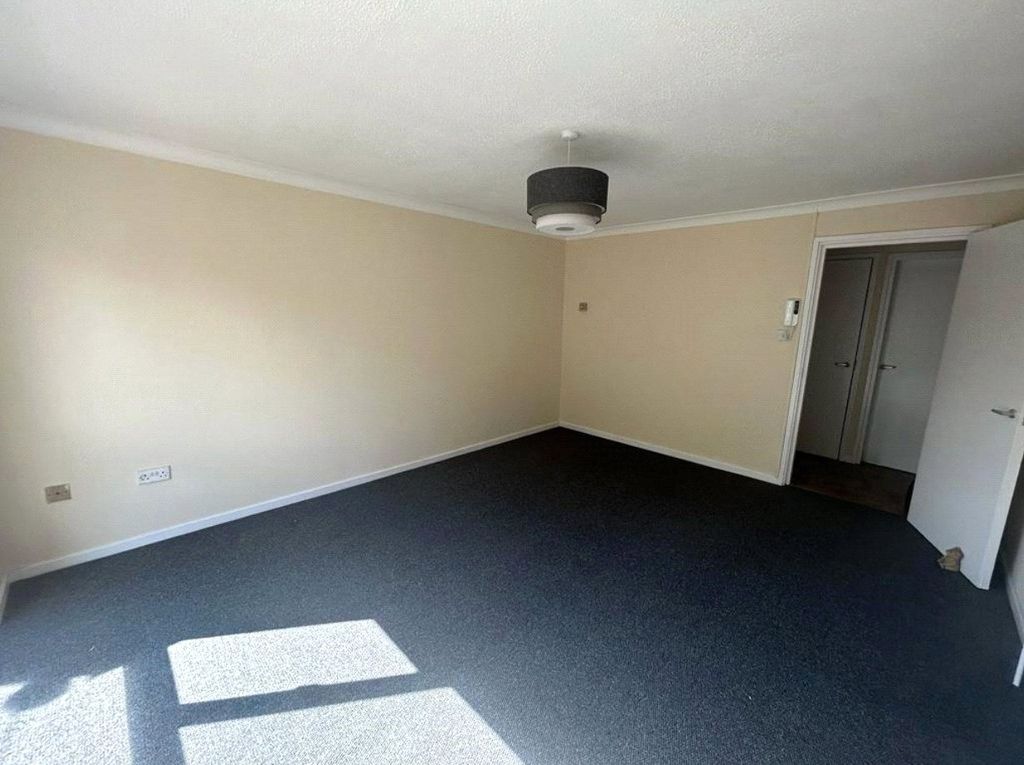 Additional image 3 of 2 bed flat for salePeel Drive, Loughborough, Leicestershire LE11