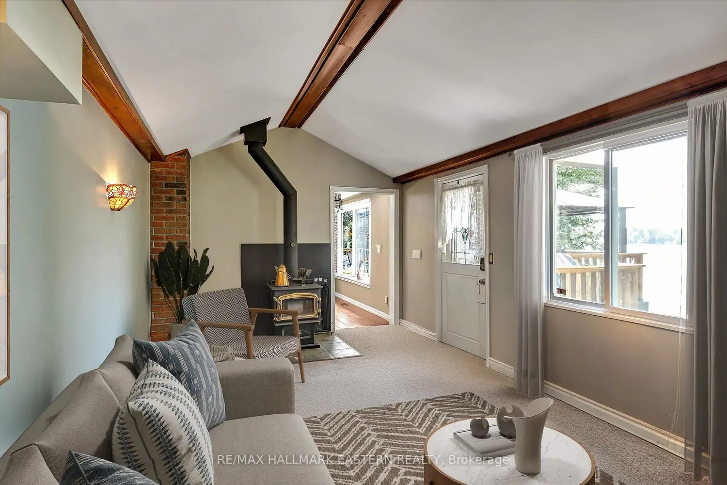 51 Darling Drive photo 2