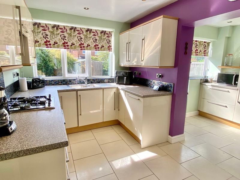 Additional image 2 of 4 bed detached house for saleSummerhouse Grove, Newport TF10