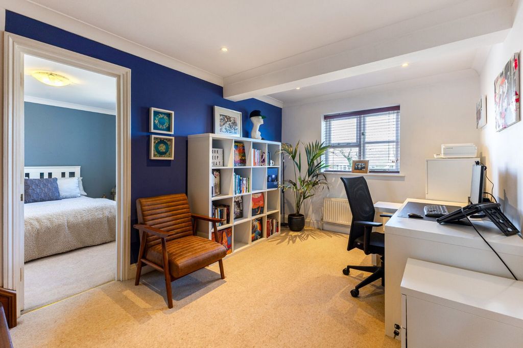 Additional image 8 of 5 bed detached house for saleStandlake Road, Ducklington, Witney, Oxfordshire OX29