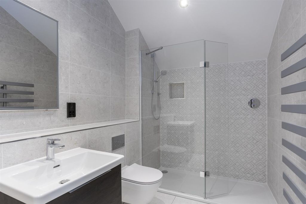 Additional image 18 of 4 bed detached house for saleFulford Road, York YO10