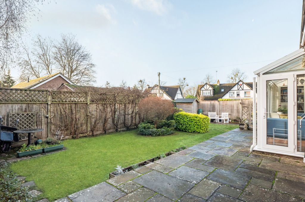 Additional image 20 of 2 bed maisonette for saleMurdoch Road, Wokingham, Berkshire RG40