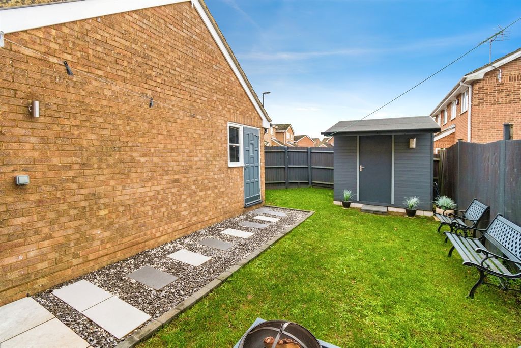 Additional image 8 of 3 bed semi-detached house for saleCowley Close, Southampton SO16