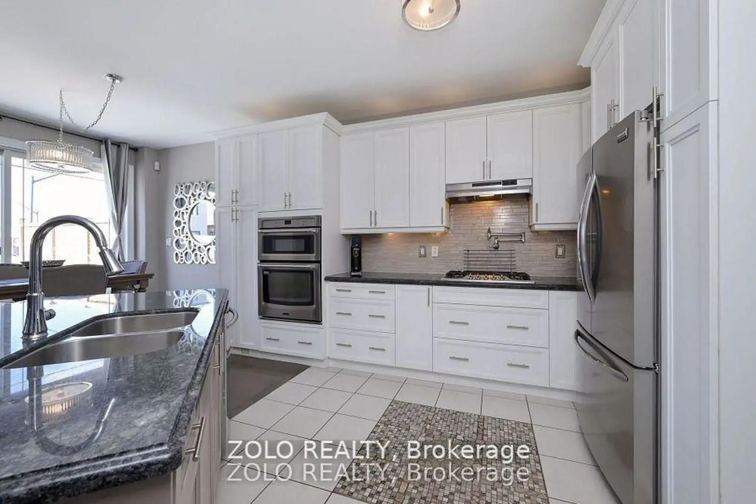 Additional image 6 of 1680 Angus Street