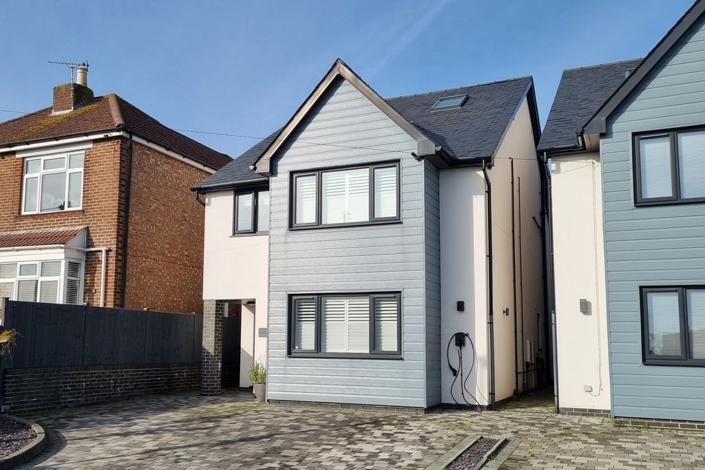 Additional image 34 of 4 bed detached house for saleDrayton, Hampshire PO6