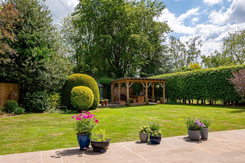 Additional image 27 of 5 bed detached house for saleTadcaster Road, Dringhouses, York YO24