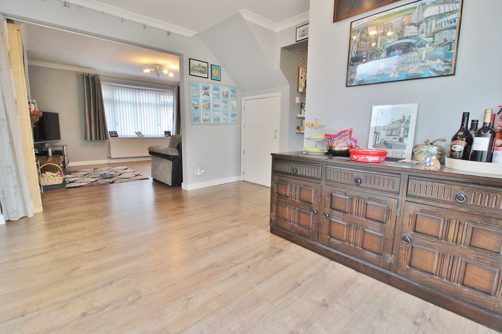 Additional image 5 of 3 bed end terrace house for saleSeaway Crescent, Southsea PO4