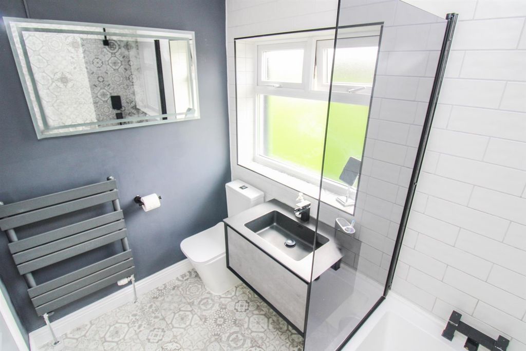 Additional image 24 of 4 bed semi-detached house for saleHowe Crescent, Corby NN17