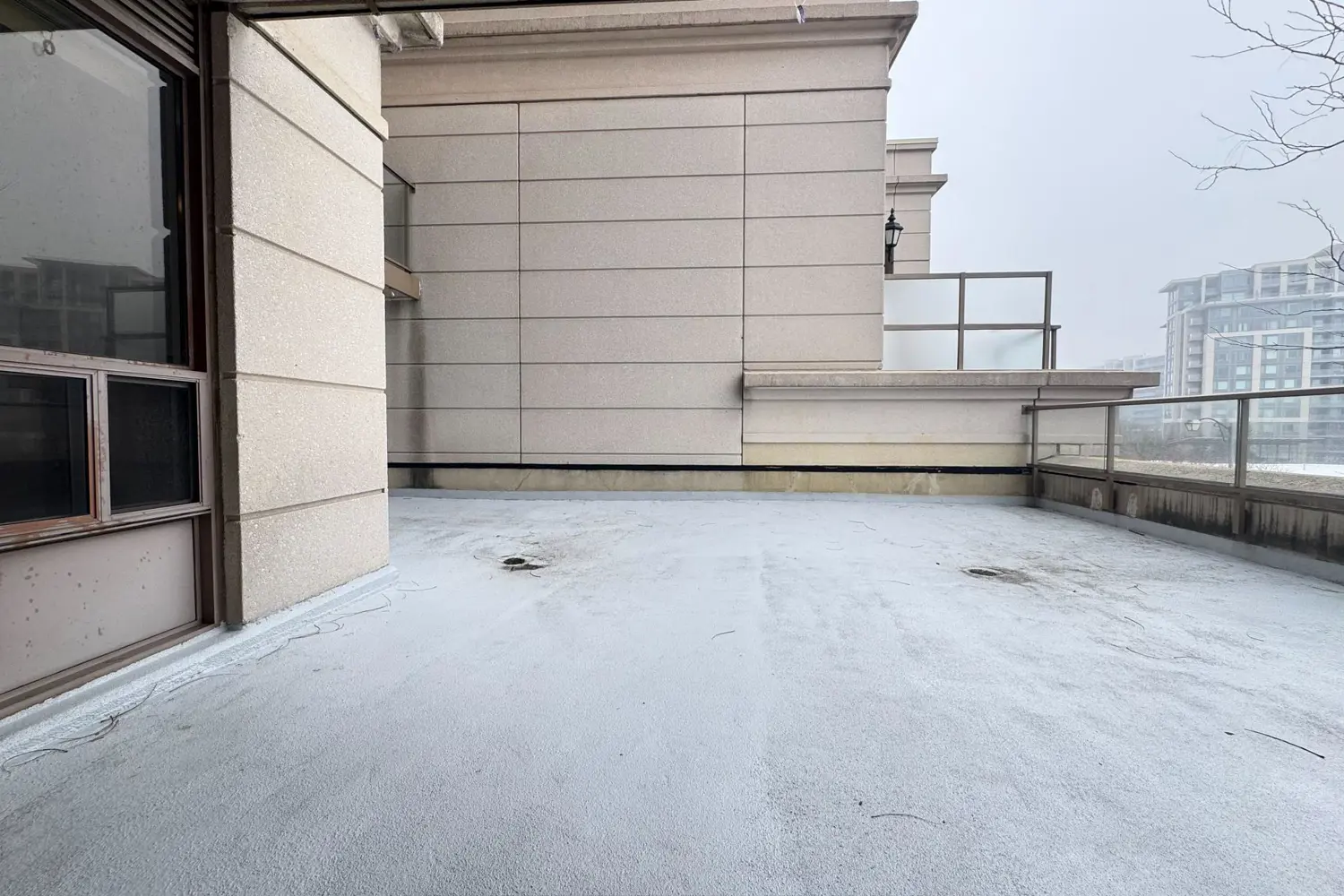 Additional image 15 of 37 Galleria Parkway 207