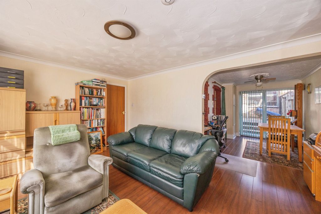Additional image 26 of 3 bed semi-detached house for saleSeaway Crescent, Southsea PO4