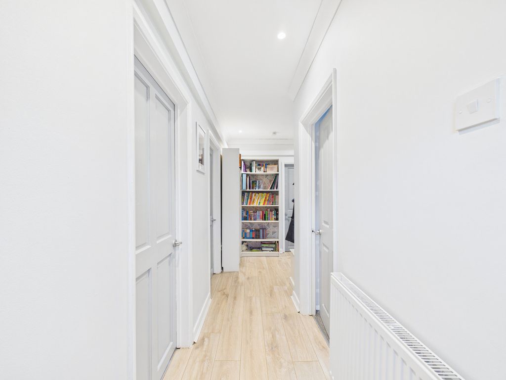 Additional image 10 of 2 bed flat for saleSeven Acres, Wickford SS11