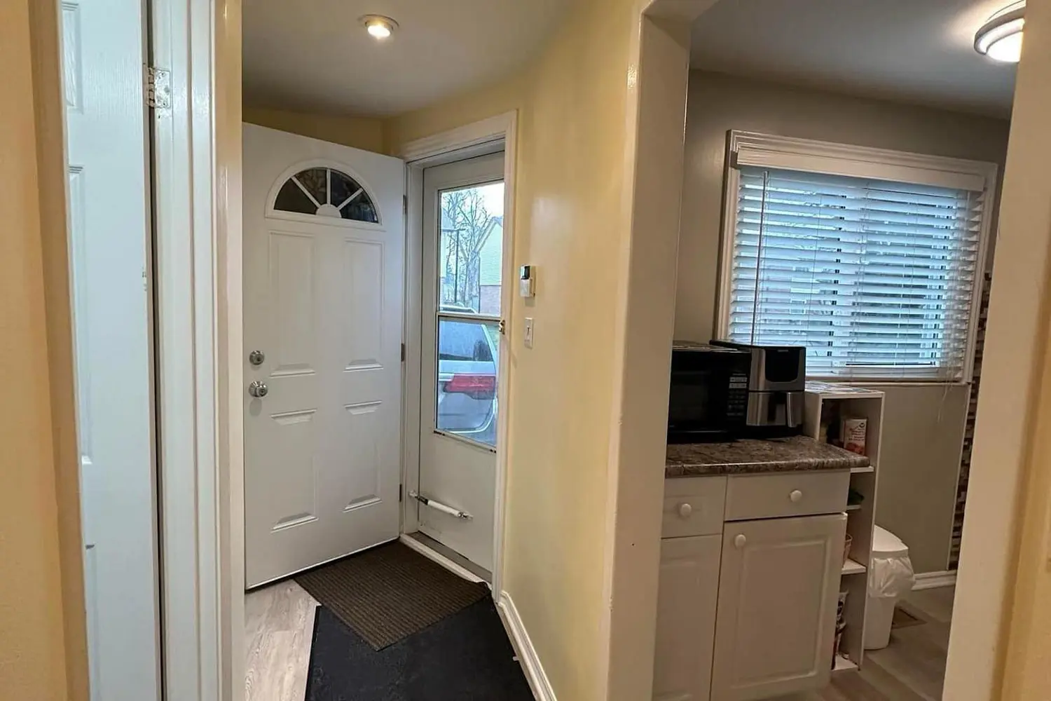 Additional image 2 of 5982 Dunn Street 4