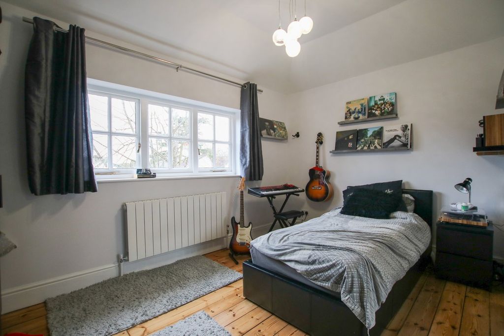 Additional image 20 of 5 bed detached house for saleMilton Road, Wokingham RG40