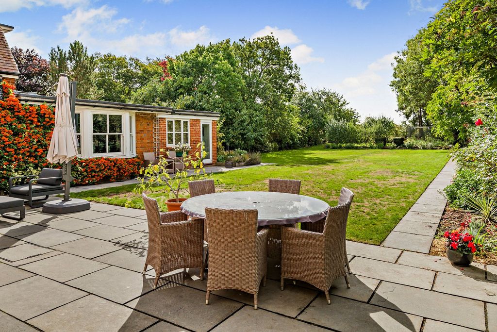 Additional image 17 of 4 bed detached house for saleForest Road, Wokingham, Berkshire RG40