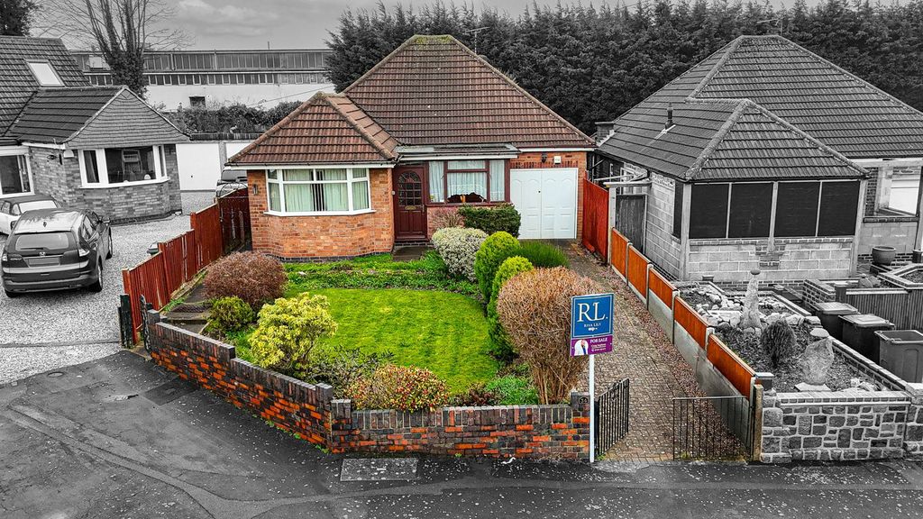3 bed bungalow for saleCampbell Avenue, Thurmaston, Leicester LE4