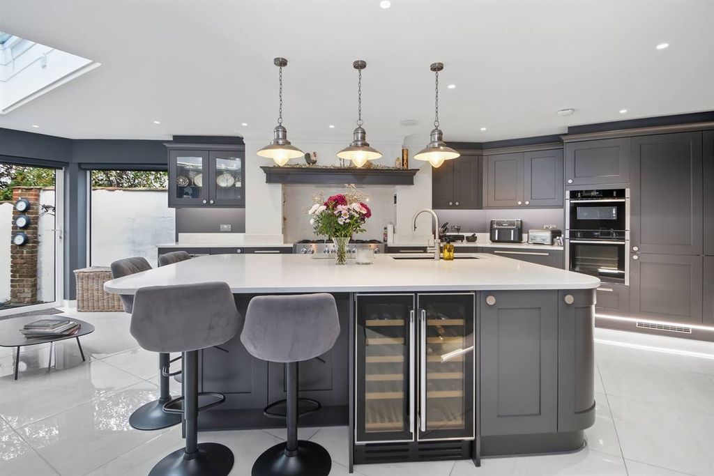 Additional image 17 of 6 bed detached house for saleChestfield Road, Chestfield, Whitstable CT5
