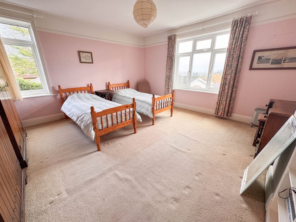 Additional image 12 of 5 bed detached house for saleHighland Road, Wimborne BH21