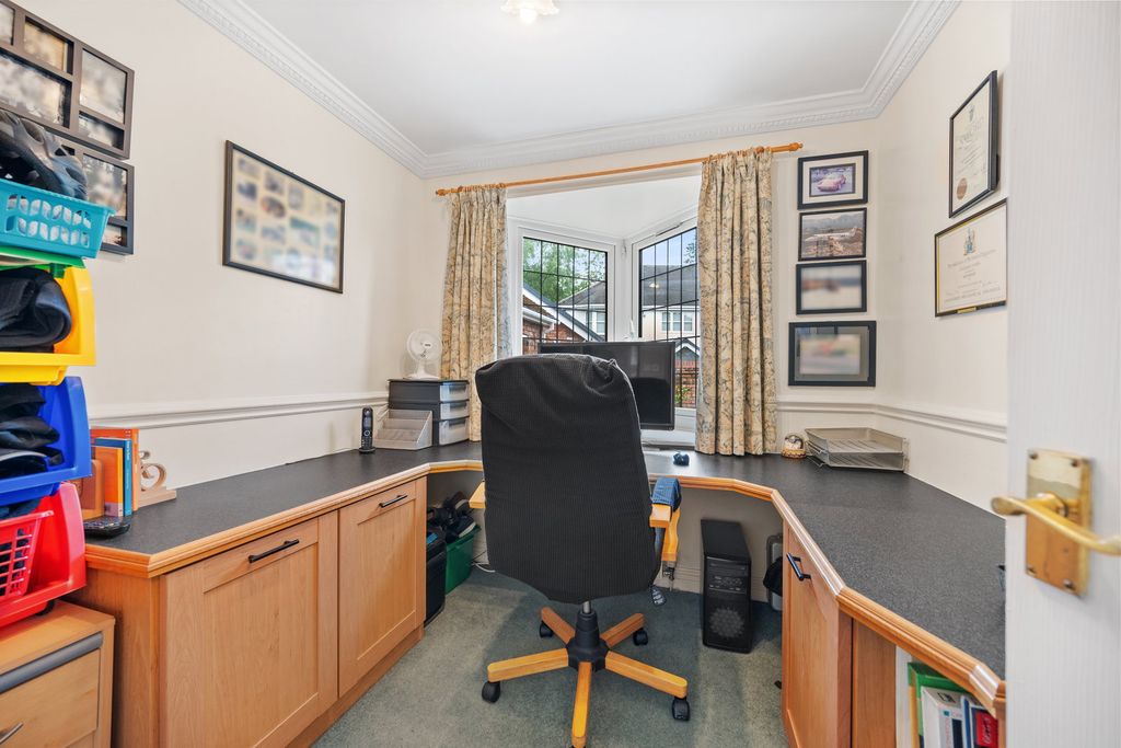 Additional image 9 of 5 bed detached house for saleAvondale Rise, Wilmslow SK9