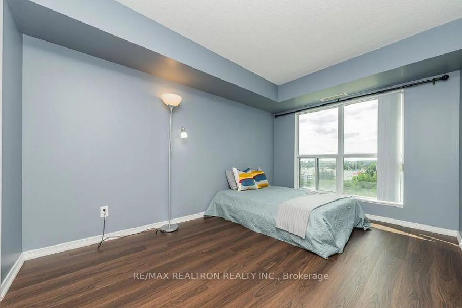 Additional image 11 of 185 Oneida Crescent 708