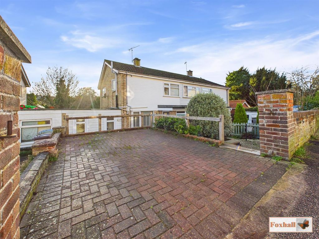 3 bed semi-detached house for saleCastle Street, Woodbridge IP12