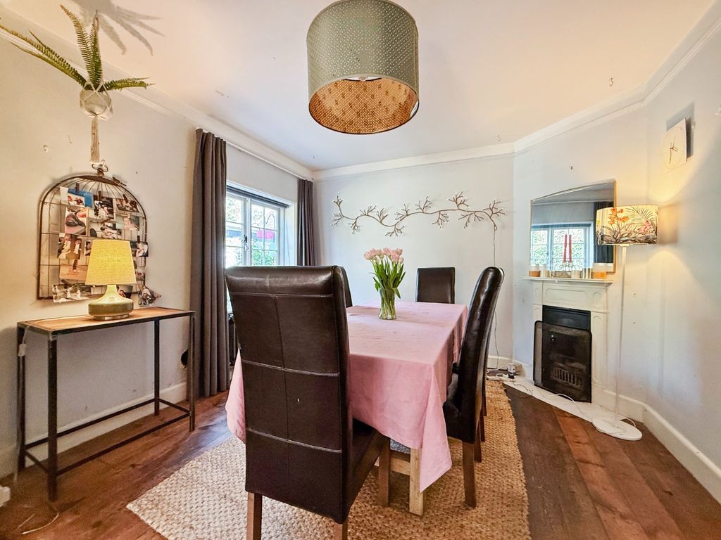 Additional image 12 of 5 bed detached house for saleChandlers Lane, Yateley, Hampshire GU46