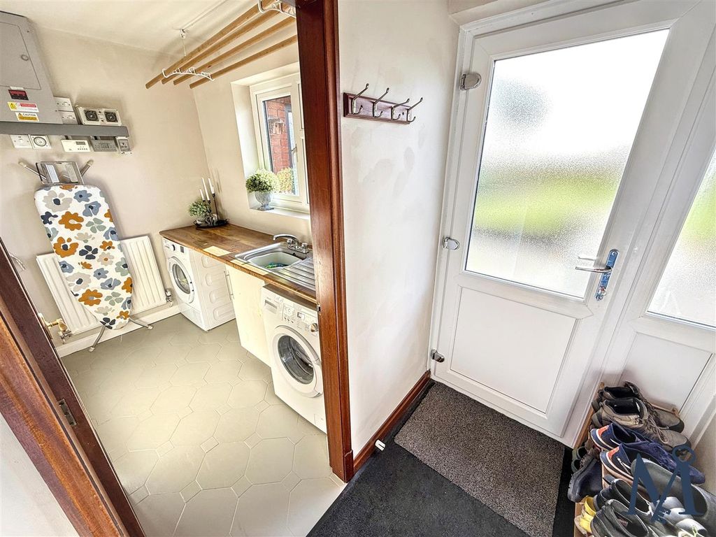 Additional image 12 of 5 bed detached bungalow for saleWorthington Lane, Newbold Coleorton, Coalville LE67