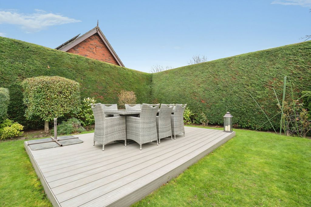 Additional image 55 of 4 bed detached house for saleHough Green Road, Widnes WA8