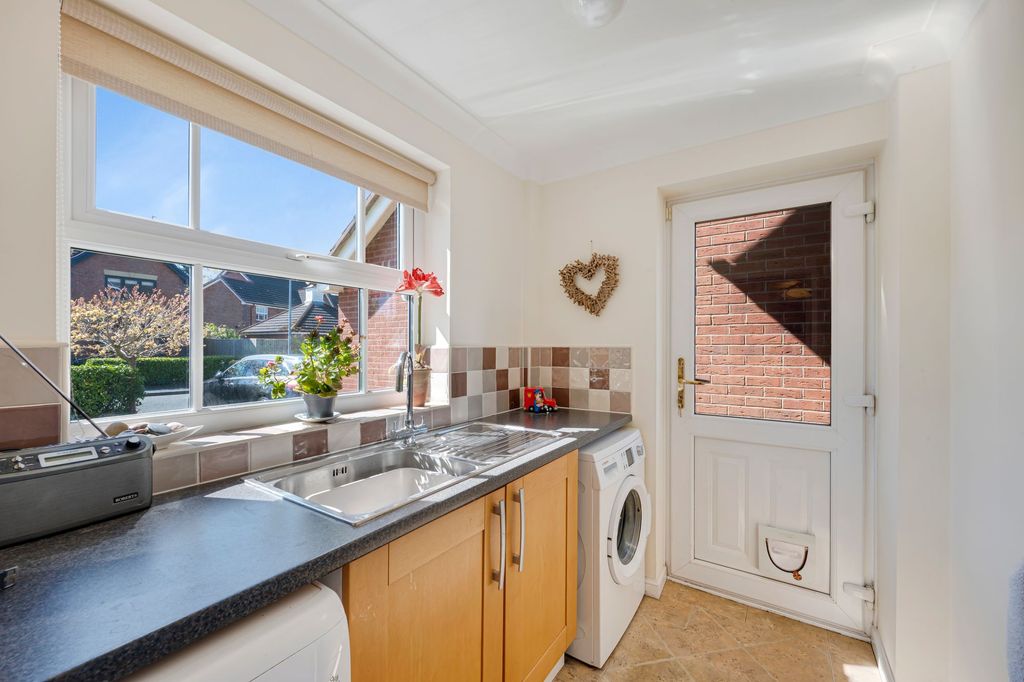 Additional image 16 of 5 bed detached house for saleYork Crescent, Wilmslow SK9