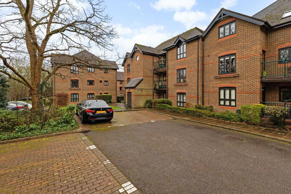 Additional image 13 of 2 bed flat for saleSheet Street, Windsor SL4