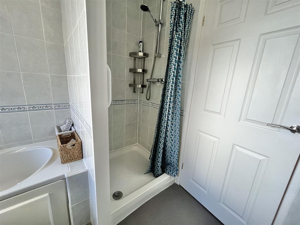 Additional image 13 of 2 bed flat for saleDenewood Court, Queens Road, Wilmslow SK9